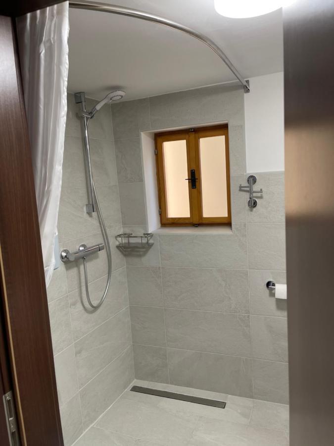 Apartments Smit เซรส ภายนอก รูปภาพ